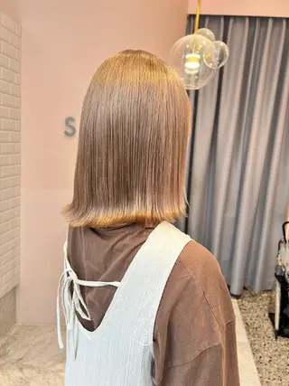 ミディアム カラースペシャリスト ・齊藤 羽瑠輝のヘアスタイル