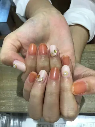 ネイル Nest 平出のネイルデザイン
