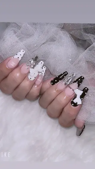 ネイル 高草木 桃香のネイルデザイン