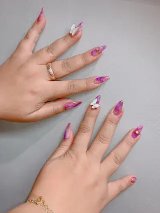 ネイル ネイルサロン トゥルースのネイルデザイン