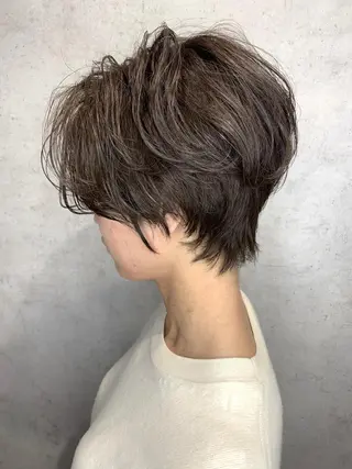 ショート カラー 神野 雅樹のヘアスタイル