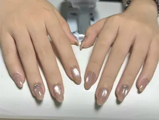 ネイル 高木 維麗絲のネイルデザイン