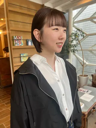 ミディアム パーマ 松野 心音のヘアスタイル