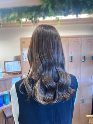 カラー 西新  MAHIRO 🩵🫧艶髪🩵🫧のヘアスタイル