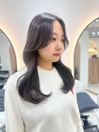 セミロング カラー 韓国ヘア顔周りカット 艶髪ベージュtamaのヘアスタイル