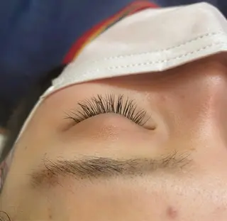 マツエク・マツパ mignon by Happiness 高の原店所属・ミニヨン高の原店 ☀️里中紗耶🦋のマツエク・マツパデザイン