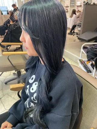 ロング カラー スリールヘアー所属・🖤nako/艶髪/ 透明感カラー🖤のヘアスタイル
