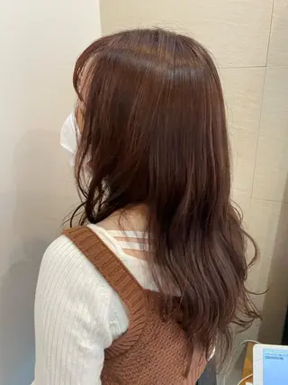 ロング カラー あやめ【顔まわり/レ イヤー/柔らかカラ】のヘアスタイル