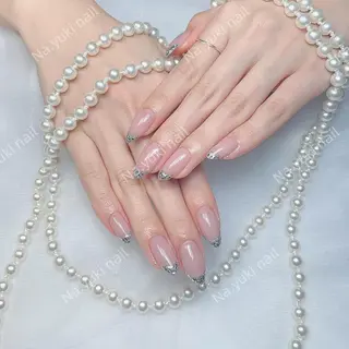 ネイル Queenie 🦋のネイルデザイン