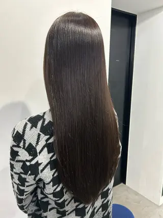 ロング 山下颯羽 /ワンカラーのヘアスタイル