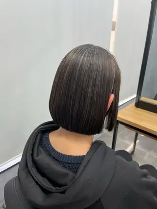 ミディアム 熊谷 有紗のヘアスタイル