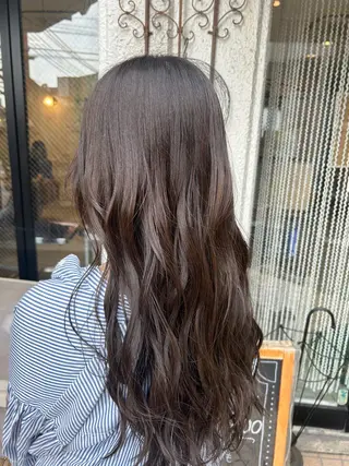 ロング ブリーチなしカラー 野々花🩰のヘアスタイル