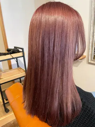 ロング ラピスREIKA (女性限定)のヘアスタイル