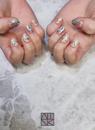 ネイル WINK所属・吉澤 響香のネイルデザイン