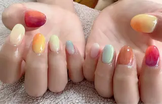 ネイル t. yoshizawaのネイルデザイン