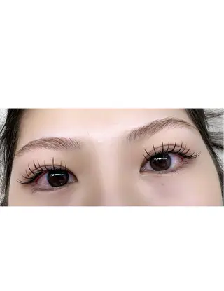 マツエク・マツパ FLY NAIL&Eyelash Salon 梅田店所属・YUKI FUKUMARUのマツエク・マツパデザイン