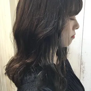 ミディアム カラー embrace エンブレイスのヘアスタイル