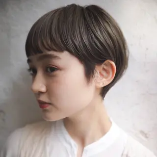 ショート カラー ⭐️顔周りのこだわり 可愛くします⭐️岡安のヘアスタイル