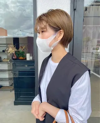 ショート カラー MATTY azusaのヘアスタイル
