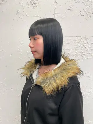 ショート カラー コーンロウ／ブレイズ SYUのヘアスタイル