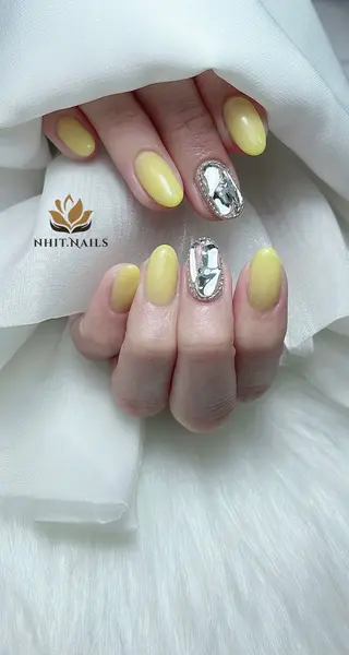 ネイル Nhit Nailsのネイルデザイン