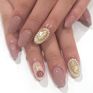 ネイル 矢崎 千春のネイルデザイン