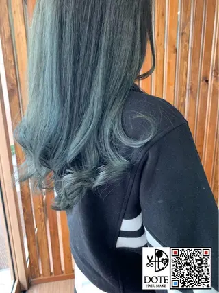 ロング カラー Dote所属・薬師寺 優のヘアスタイル