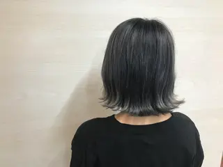 ショート カラー Elsa所属・松本 俊樹のヘアスタイル