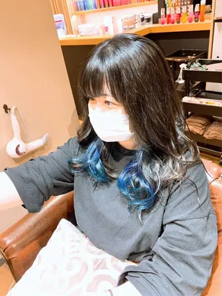 セミロング カラー ✨推し活カラー💜 MISAKIのヘアスタイル
