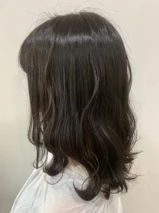 ミディアム カラー ヘアアレンジ 白髪女性専門店竹内 涼乃のヘアスタイル