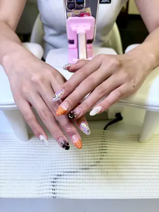 ネイル ヒュン オアンのネイルデザイン