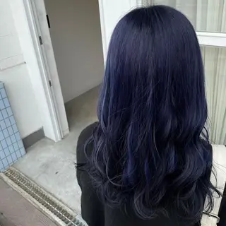ロング カラー ブリーチカラー AYANEのヘアスタイル