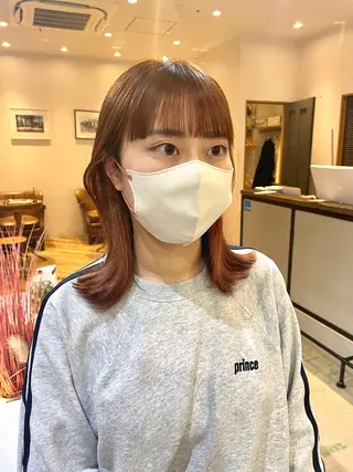 セミロング lolonois ナガオカカオリのヘアスタイル