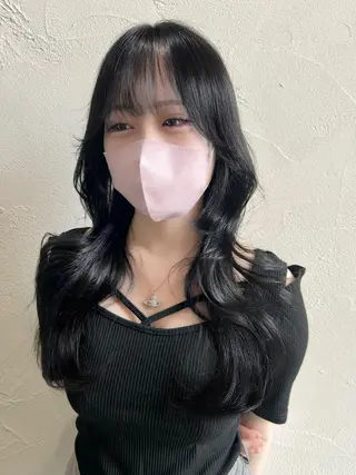 ロング カラー 中嶋心渚⌇透明感 カラー🎀‪⟡.*のヘアスタイル