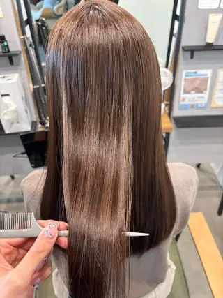 ロング 石田 成美のヘアスタイル