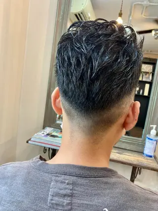 ショート メンズ AUTHENTIC private mens hair salon所属・完全個室マンツーマン メンズサロン草野貴樹のヘアスタイル