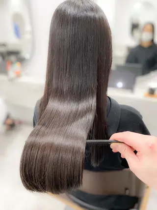 ロング clan五反田所属・髪質改善、縮毛矯正 店長浅野太郎のヘアスタイル