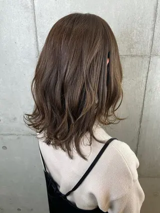 セミロング カラー Mylamination 浅草店【マイラミネーション/まつげパーマ/眉毛/アイブロウ】所属・マイラミネーション 🇮🇹浅草/MAIのマツエク・マツパデザイン