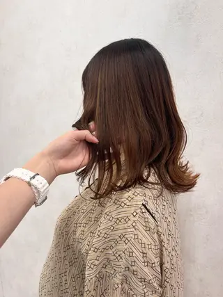 セミロング ブリーチ/髪質改善 shiinaのヘアスタイル