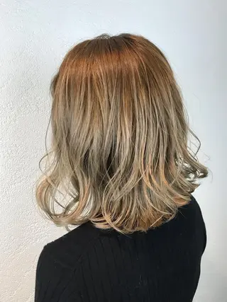 ミディアム カラー デザインカラー🌈 高木リョウのヘアスタイル