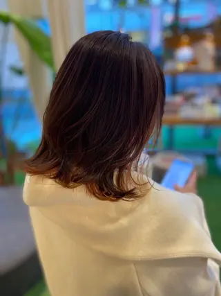 ミディアム カラー レイヤーカット✨ 艶髪藤野のヘアスタイル
