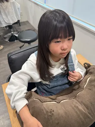 ミディアム キッズ 上田 紗也のヘアスタイル