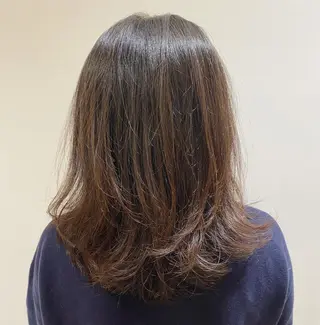 ミディアム 大倉 未波のヘアスタイル