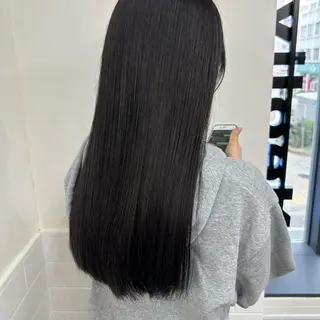 カラー 美髪縮毛矯正🫧 艶カラー/スズカのヘアスタイル