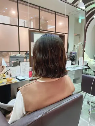 ショート パーマ 関西初の波巻きパーマ コテ巻き風パーマのヘアスタイル