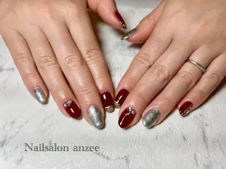 ミディアム ネイル sp anzeeのネイルデザイン