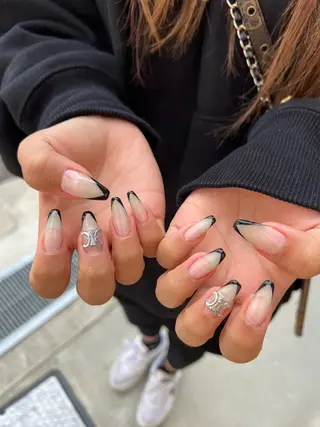 ネイル laninails所属・LANI nailsalonのネイルデザイン