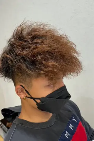 パーマ 中村 誠也のヘアスタイル