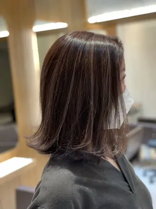 ミディアム カラー 小島 仁美のヘアスタイル