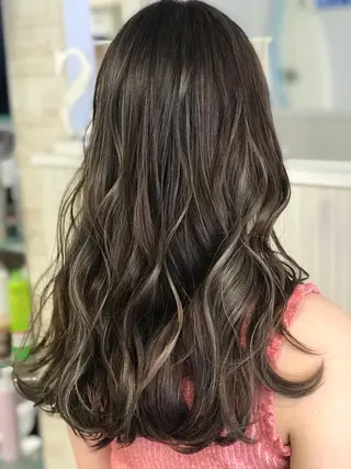 ロング カラー 山内 聡史のヘアスタイル